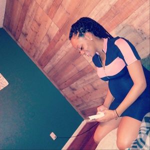 Meet your Posher, Destiny